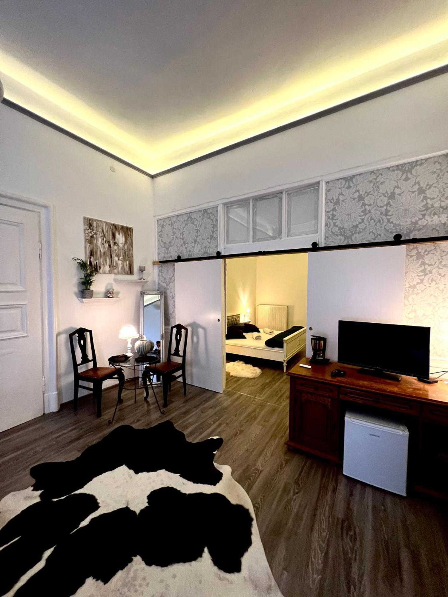 Csaky Palace Bratislava 3 Kültér fotó